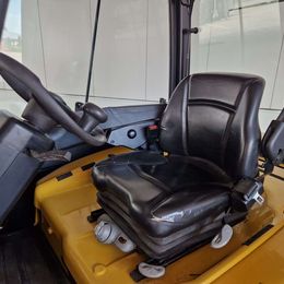 Yale ERP50VM 4-Rad Elektrostapler