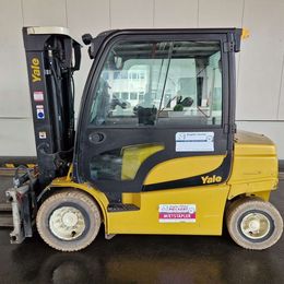 Yale ERP50VM 4-Rad Elektrostapler