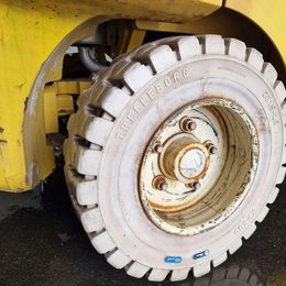 Yale GLP55VX Treibgasstapler