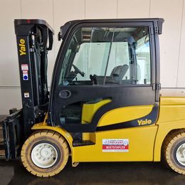 Frontstapler gebraucht: Yale 4-Rad Elektrostapler ERP50VM6 Yale ERP50VM6 4-Rad Elektrostapler