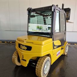 Frontstapler gebraucht: Yale 4-Rad Elektrostapler ERP50VM6 Yale ERP50VM6 4-Rad Elektrostapler