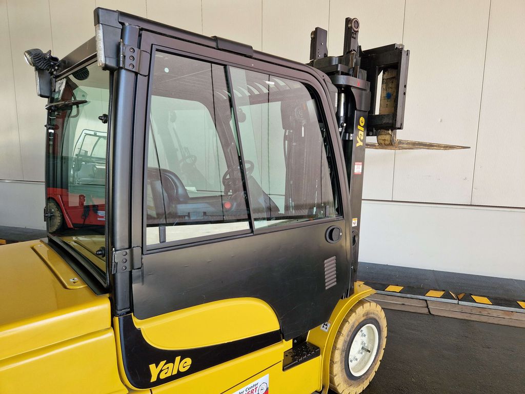 Frontstapler gebraucht: Yale 4-Rad Elektrostapler ERP50VM6 Yale ERP50VM6 4-Rad Elektrostapler