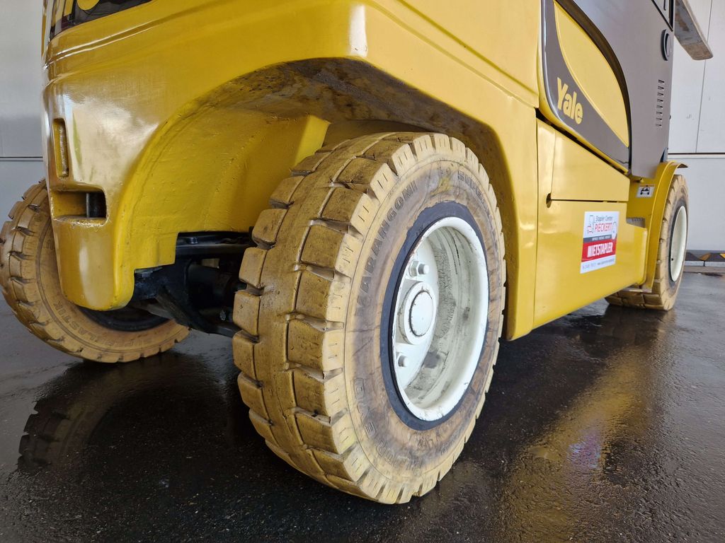 Frontstapler gebraucht: Yale 4-Rad Elektrostapler ERP50VM6 Yale ERP50VM6 4-Rad Elektrostapler