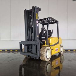 Yale ERP50VM6 4-Rad Elektrostapler