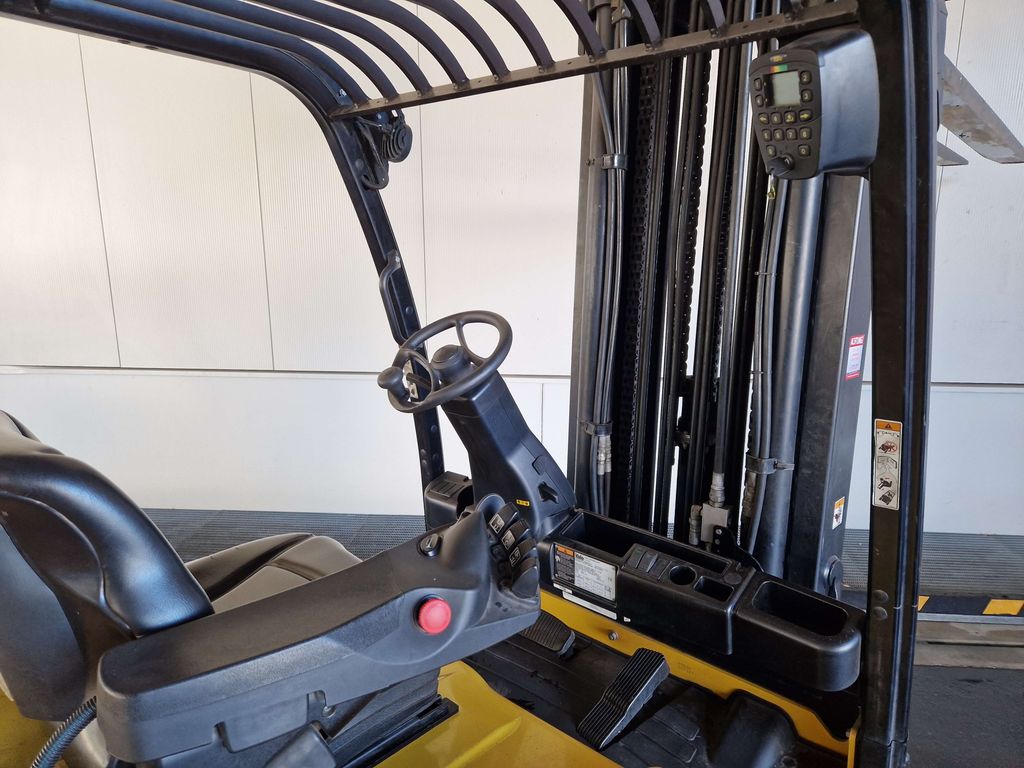 Frontstapler gebraucht: Yale 4-Rad Elektrostapler ERP50VM6 Yale ERP50VM6 4-Rad Elektrostapler