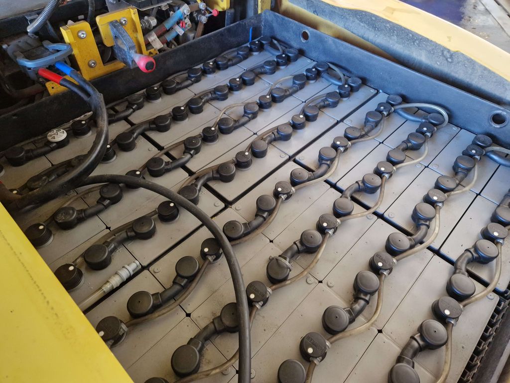 Frontstapler gebraucht: Yale 4-Rad Elektrostapler ERP50VM6 Yale ERP50VM6 4-Rad Elektrostapler