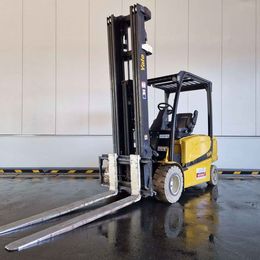 Yale ERP35VL. 4-Rad Elektrostapler