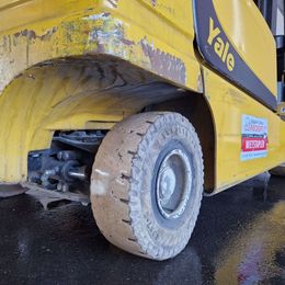 Yale ERP35VL 4-Rad Elektrostapler