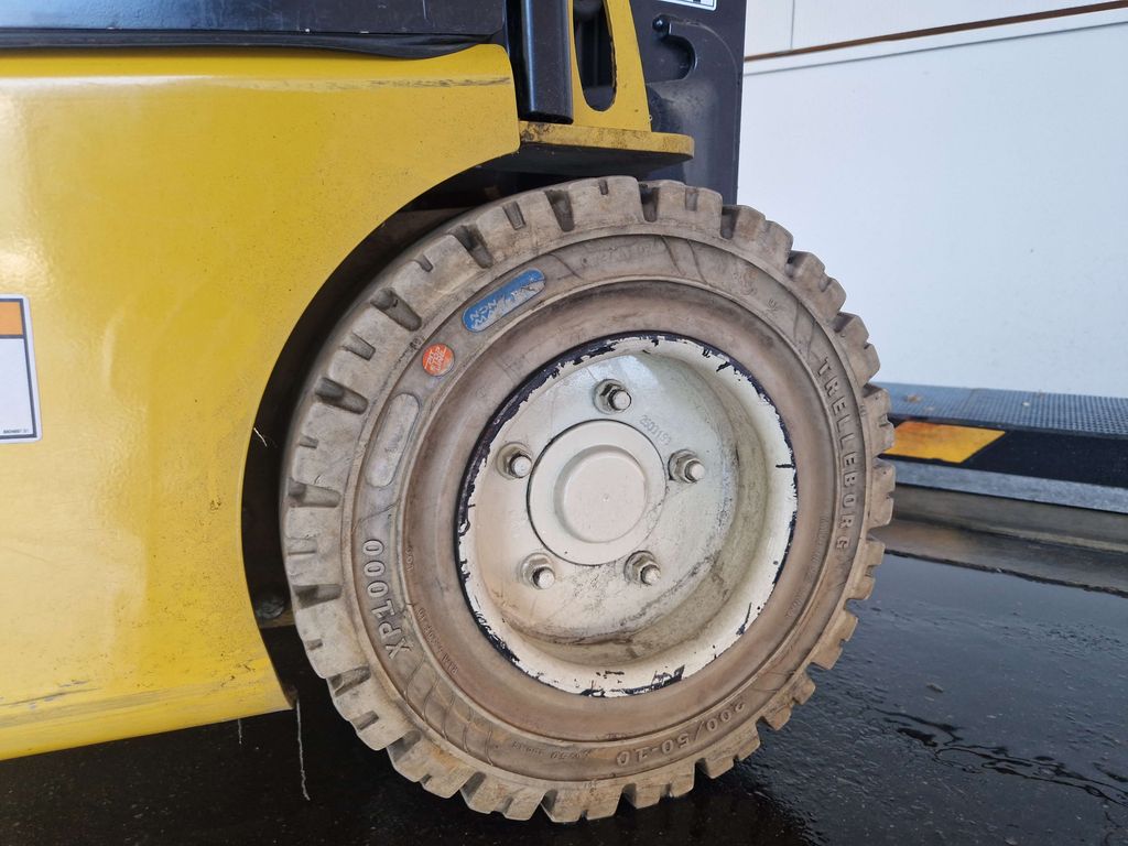 Frontstapler gebraucht: Yale 3-Rad Elektrostapler ERP20VT(MWB). Yale ERP20VT(MWB). 3-Rad Elektrostapler