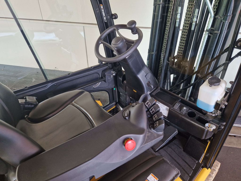 Frontstapler gebraucht: Yale 3-Rad Elektrostapler ERP20VT(MWB). Yale ERP20VT(MWB). 3-Rad Elektrostapler