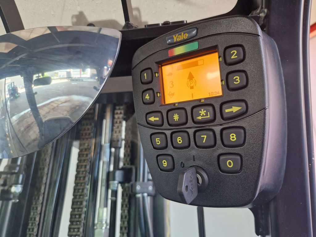 Frontstapler gebraucht: Yale 3-Rad Elektrostapler ERP20VT(MWB). Yale ERP20VT(MWB). 3-Rad Elektrostapler