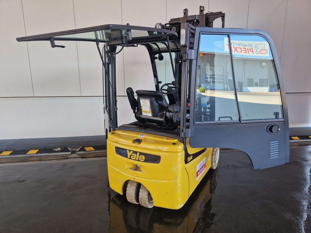 Frontstapler gebraucht: Yale 3-Rad Elektrostapler ERP20VT(MWB). Yale ERP20VT(MWB). 3-Rad Elektrostapler