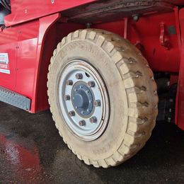 Kalmar ECG80-9. 4-Rad Elektrostapler