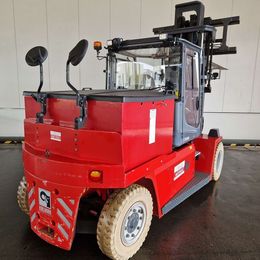 Kalmar ECG80-9. 4-Rad Elektrostapler
