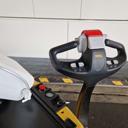 Yale MS16AC. Hochhubwagen