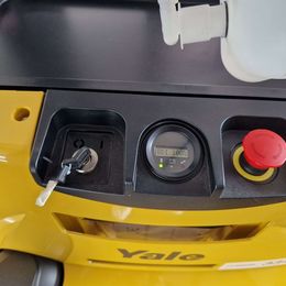 Yale MS16AC. Hochhubwagen