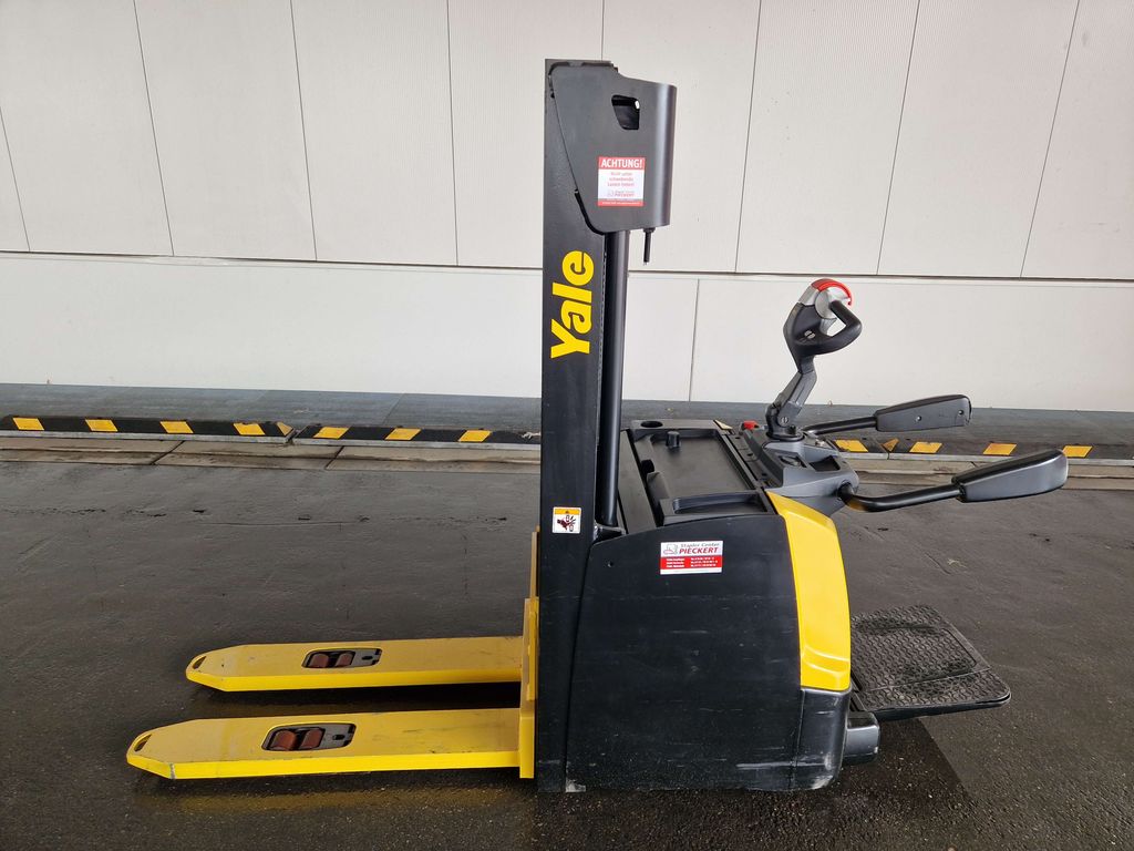 Gabelhochhubwagen gebraucht: Yale Hochhubwagen MS16XIL Yale MS16XIL Hochhubwagen