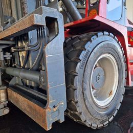 Kalmar DCG120-6 Dieselstapler