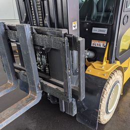 Frontstapler gebraucht: Yale 4-Rad Elektrostapler ERP55VM6 Yale ERP55VM6 4-Rad Elektrostapler