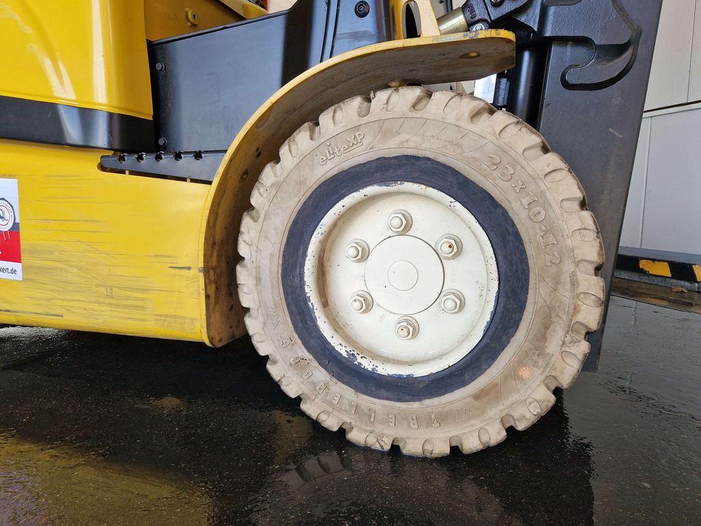 Frontstapler gebraucht: Yale 4-Rad Elektrostapler ERP35VL Yale ERP35VL 4-Rad Elektrostapler