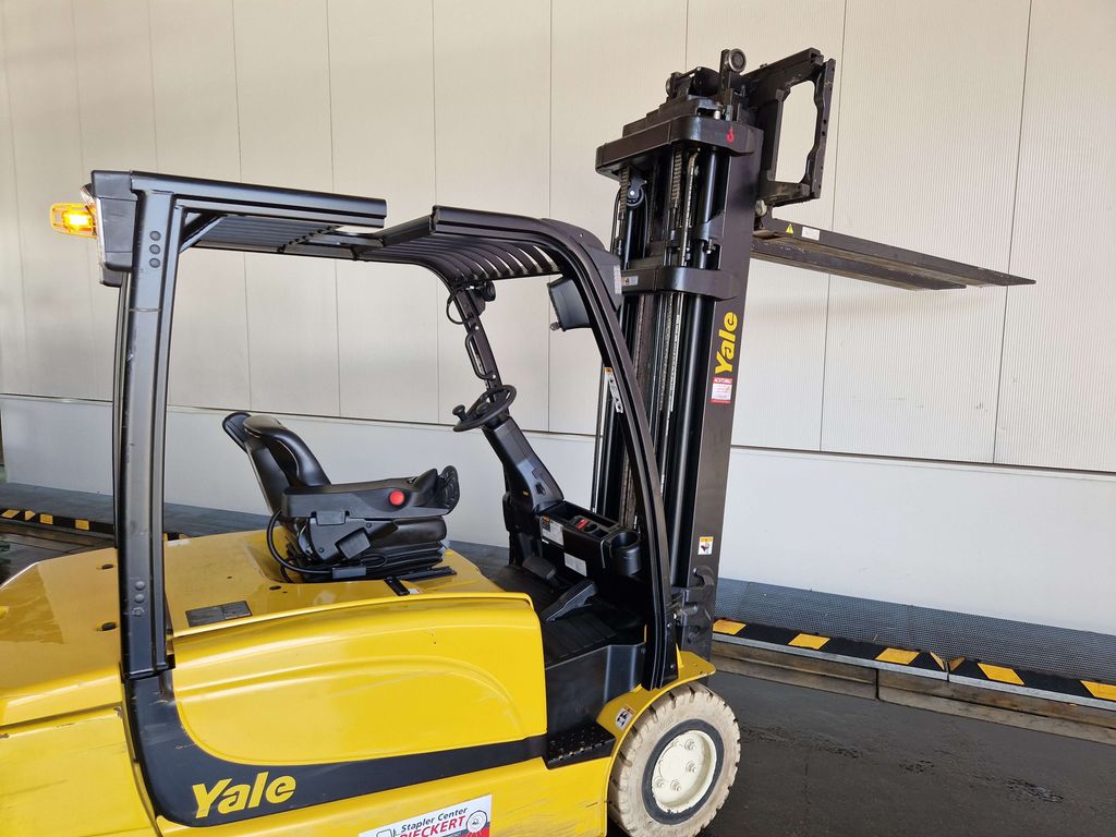Frontstapler gebraucht: Yale 4-Rad Elektrostapler ERP35VL Yale ERP35VL 4-Rad Elektrostapler