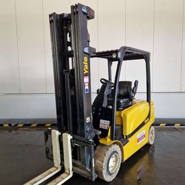 Yale ERP35VL 4-Rad Elektrostapler