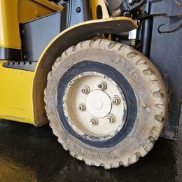 Yale ERP35VL 4-Rad Elektrostapler