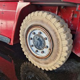 Kalmar ECG80-9 4-Rad Elektrostapler