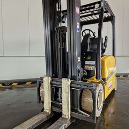 Yale ERP35VL 4-Rad Elektrostapler