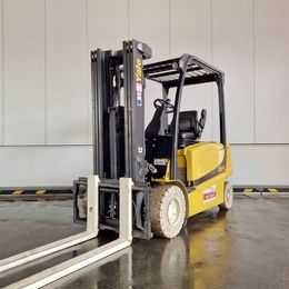 Yale ERP35VL. 4-Rad Elektrostapler