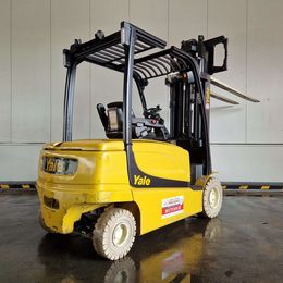 Yale ERP35VL. 4-Rad Elektrostapler