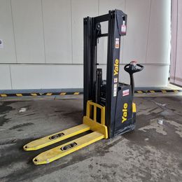 Yale MS12AC Hochhubwagen