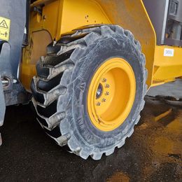 JCB 35D 4x4 Teleskopstapler starr