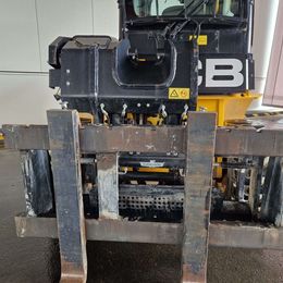 JCB 35D 4x4 Teleskopstapler starr