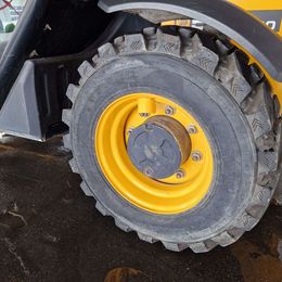 JCB 525-60 Teleskopstapler starr