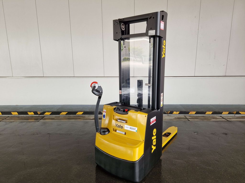 Gabelhochhubwagen gebraucht: Yale Hochhubwagen MS16AC Yale MS16AC Hochhubwagen