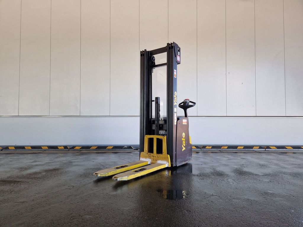 Gabelhochhubwagen gebraucht: Yale Hochhubwagen MS16AC Yale MS16AC Hochhubwagen