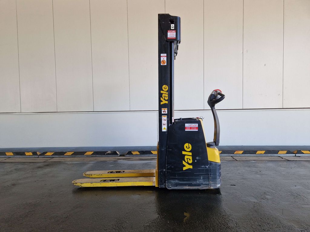 Gabelhochhubwagen gebraucht: Yale Hochhubwagen MS16AC Yale MS16AC Hochhubwagen