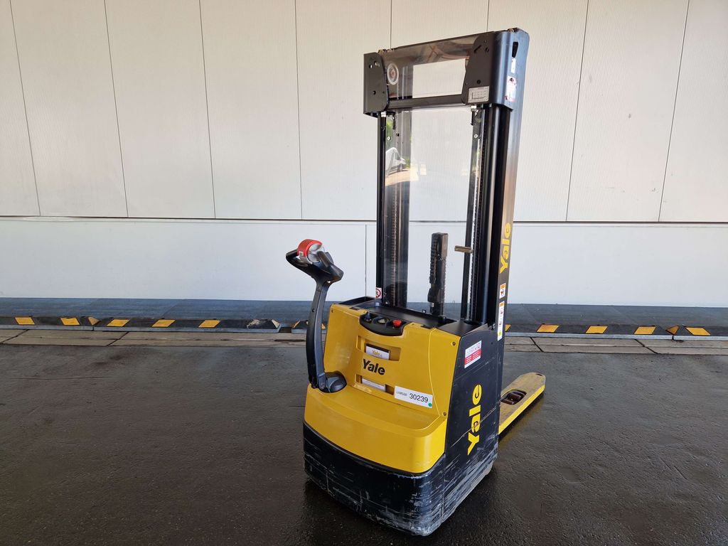 Gabelhochhubwagen gebraucht: Yale Hochhubwagen MS16AC Yale MS16AC Hochhubwagen