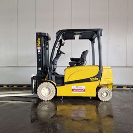 Yale ERP35VL 4-Rad Elektrostapler