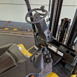 Yale ERP16VT(MWB) 3-Rad Elektrostapler