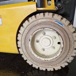 Yale ERP20VF 4-Rad Elektrostapler