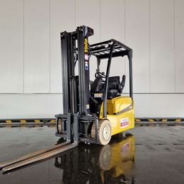 Frontstapler gebraucht: Yale 3-Rad Elektrostapler ERP20VT(MWB) Yale ERP20VT(MWB) 3-Rad Elektrostapler