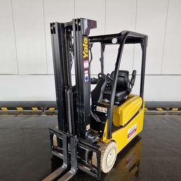 Frontstapler gebraucht: Yale 3-Rad Elektrostapler ERP20VT(MWB) Yale ERP20VT(MWB) 3-Rad Elektrostapler