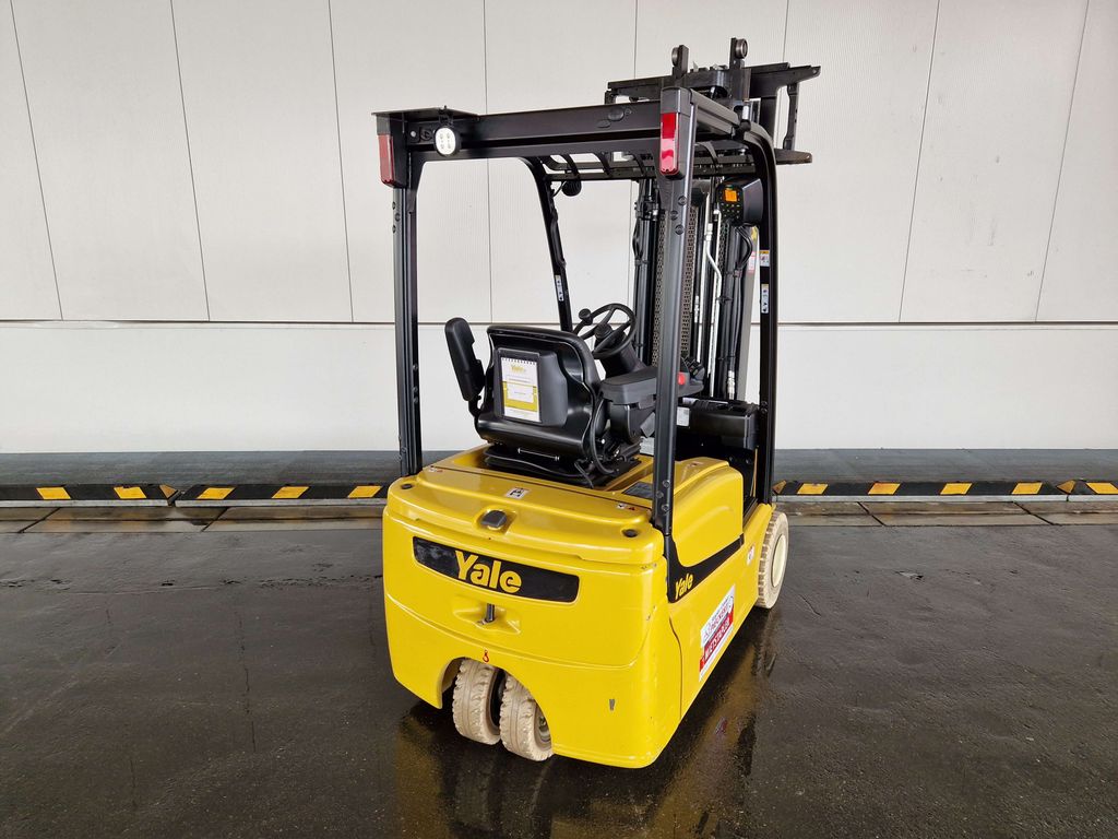 Frontstapler gebraucht: Yale 3-Rad Elektrostapler ERP20VT(MWB) Yale ERP20VT(MWB) 3-Rad Elektrostapler