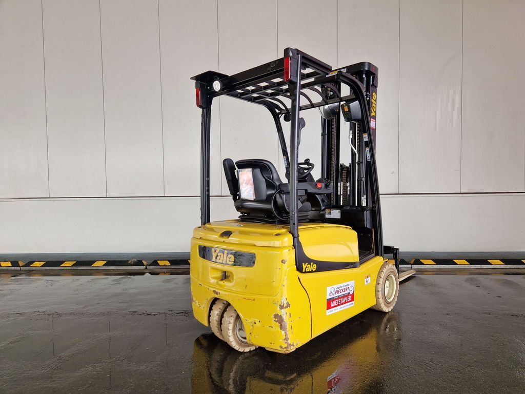 Frontstapler gebraucht: Yale 3-Rad Elektrostapler ERP20VT(MWB) Yale ERP20VT(MWB) 3-Rad Elektrostapler