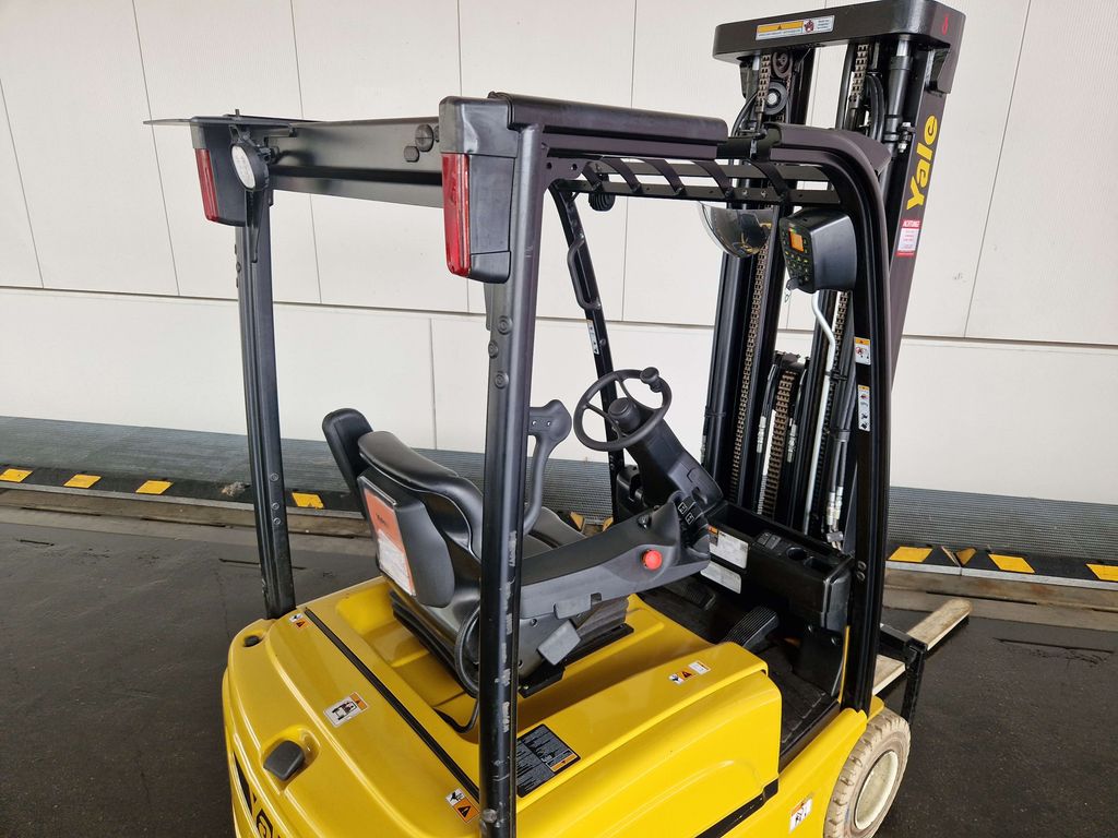 Frontstapler gebraucht: Yale 3-Rad Elektrostapler ERP20VT(MWB) Yale ERP20VT(MWB) 3-Rad Elektrostapler