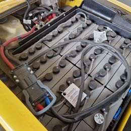 Frontstapler gebraucht: Yale 3-Rad Elektrostapler ERP20VT(MWB) Yale ERP20VT(MWB) 3-Rad Elektrostapler