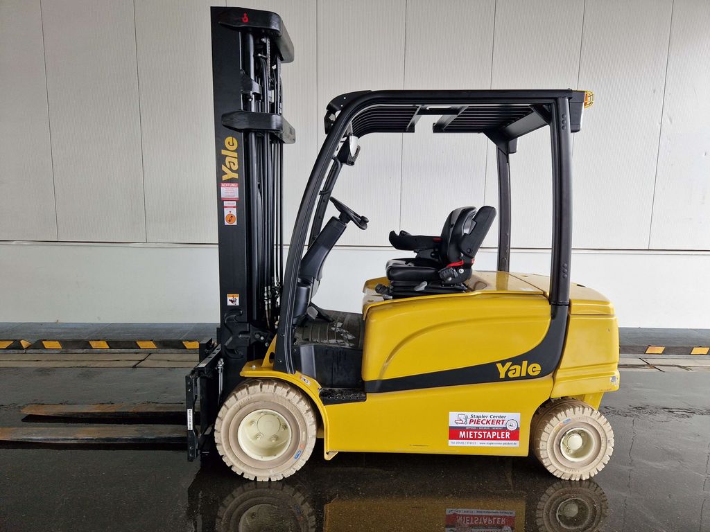 Frontstapler gebraucht: Yale 4-Rad Elektrostapler ERP35VL. Yale ERP35VL. 4-Rad Elektrostapler