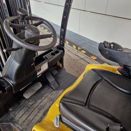 Frontstapler gebraucht: Yale 4-Rad Elektrostapler ERP35VL Yale ERP35VL 4-Rad Elektrostapler